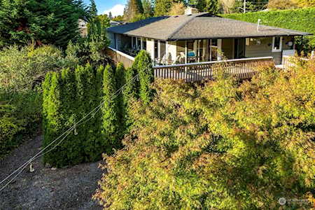 19015 12th Place NW Shoreline, WA 98177