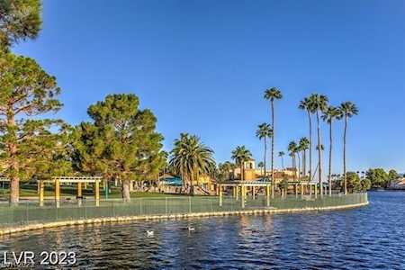 3151 Soaring Gulls Dr #2202 Las Vegas, NV 89128
