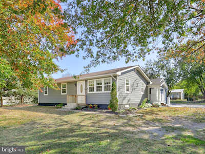 20756 Fleatown Rd Lincoln, DE 19960