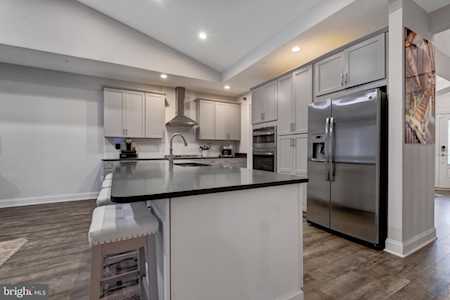 8628 Saint Anthony Dr Severn, MD 21144