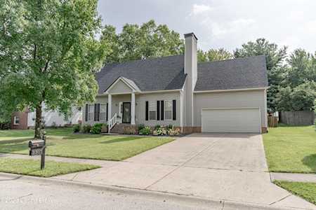 2307 Eagle Pass Shelbyville, KY 40065
