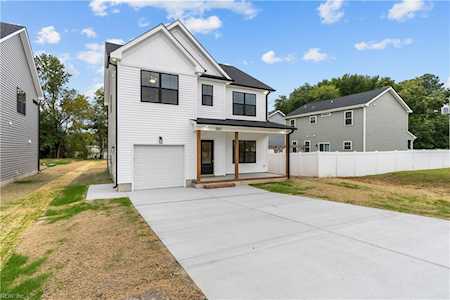 5812 Godwin Blvd Suffolk, VA 23432