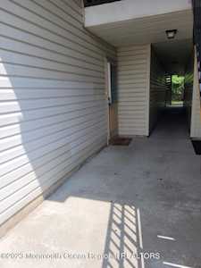 309 Bromley Place #309 East Brunswick, NJ 08816