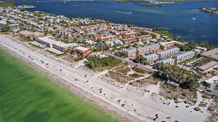 222 17th St N #222 Bradenton Beach, FL 34217