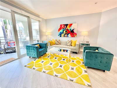 2243 Martin #321 Irvine, CA 92612