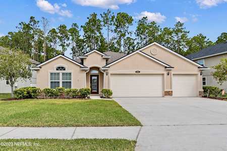 408 Grampian Highlands DR St Johns, FL 32259