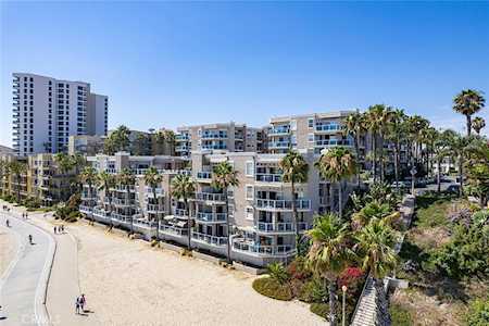 1500 Ocean Blvd #611 Long Beach, CA 90802
