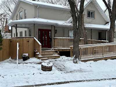 100 Connaught Crescent Regina, SK S4T 6M9