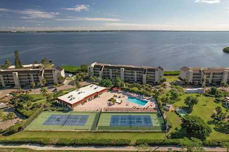 4900 Gulf of Mexico Dr #201 Longboat Key, FL 34228