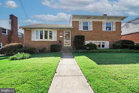 1323 Nicholson St Hyattsville, MD 20782