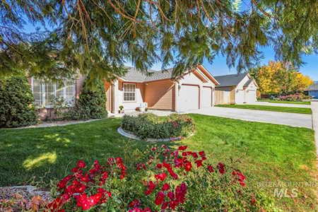 1412 E Fairway Dr Eagle, ID 83616