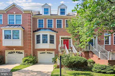 15821 Glacier Ct North Potomac, MD 20878