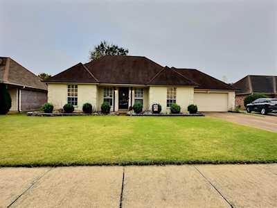 4668 Shadow Field Ln Bartlett, TN 38002