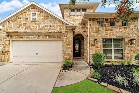 19106 N Highlands Bayou Dr Cypress, TX 77433