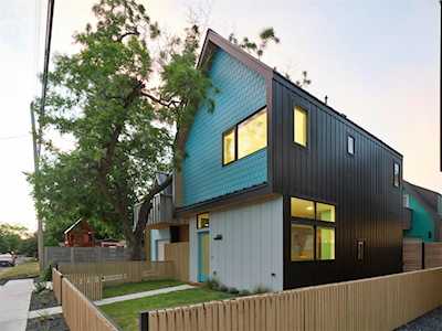 3012 Stokes DR #2 Austin, TX 78702