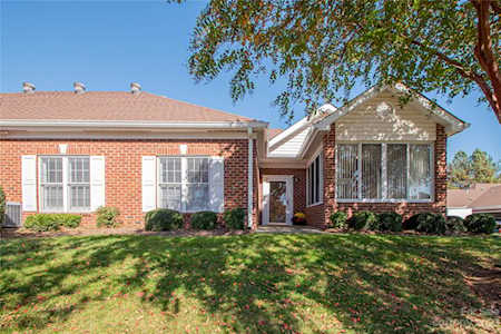 8218 Windsor Ridge Dr Charlotte, NC 28277