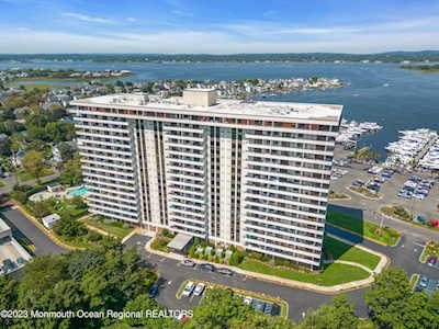 1 Channel Dr #314 Monmouth Beach, NJ 07750