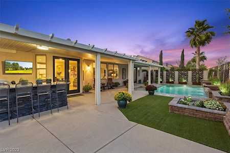 10046 Shiloh Heights St Las Vegas, NV 89178