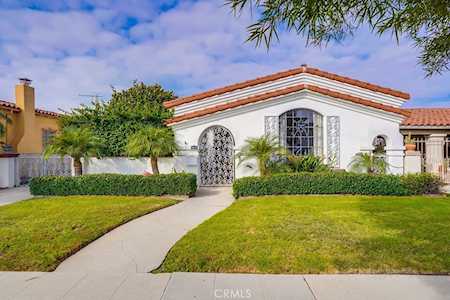 3977 Welland Ave Los Angeles, CA 90008