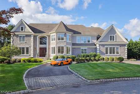 6 Evergreen Ct Warren Twp., NJ 07059