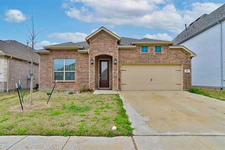 921 Rosebay Drive Justin, TX 76247