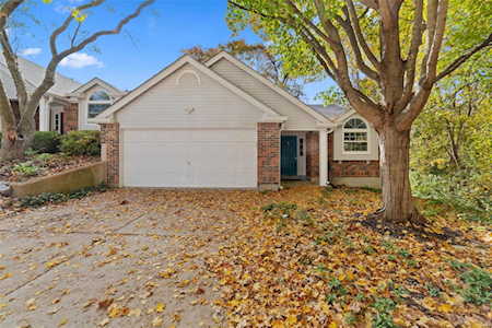 13314 Wood Chapel Dr St Louis, MO 63141