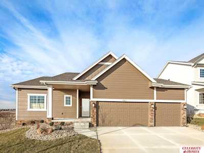 5305 Sheridan Rd Papillion, NE 68133