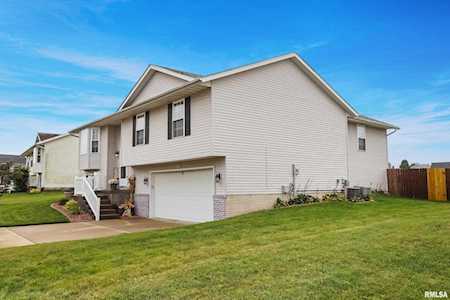 1305 White Horse Trl Metamora, IL 61548