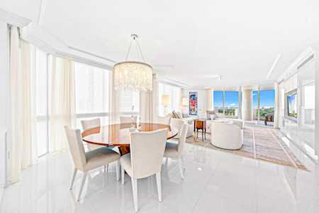411 N New River Dr E #2101 Fort Lauderdale, FL 33301