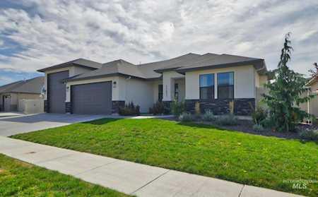 11673 W Collina Vista Dr Nampa, ID 83686