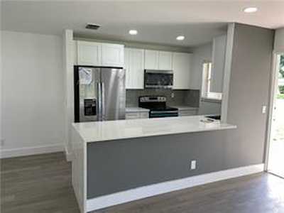 1022 Circle Dr Delray Beach, FL 33445