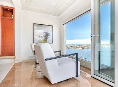 309 Carnation Ave #4 Corona Del Mar, CA 92625