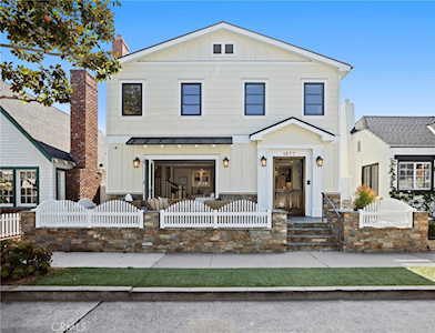 1577 Miramar Dr Newport Beach, CA 92661