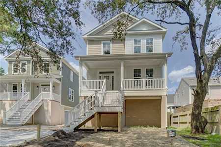 2616 Pretty Lake Ave Norfolk, VA 23518