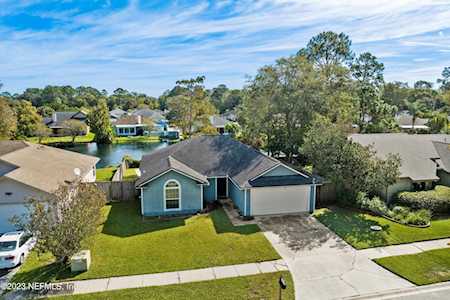 99 Autumn Springs CT W Jacksonville, FL 32225