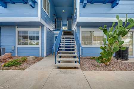 5799 Medallion Dr #202 Las Vegas, NV 89122