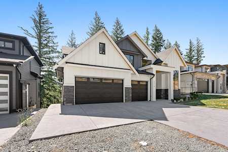 5518 Crimson Ridge Chilliwack, BC V2R 6H7