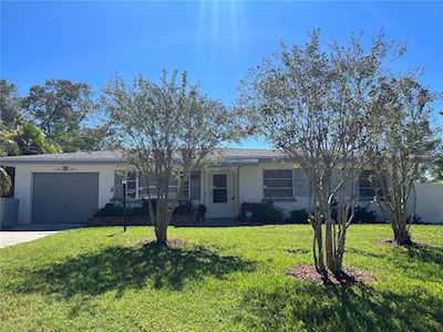 2631 Morningside Dr Clearwater, FL 33759