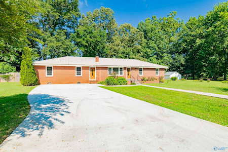 638 Greenville Pike Hazel Green, AL 35750