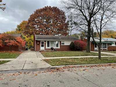 13141 Sioux Redford Twp, MI 48239