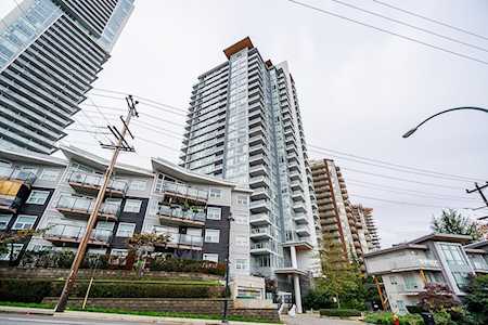 520 Como Lake Avenue #2102 Coquitlam, BC V3J 0E8
