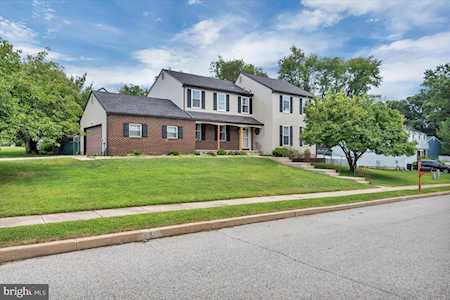 301 Shelly Ln Deptford, NJ 08096
