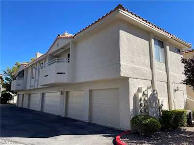 2627 S Durango Dr #202 Las Vegas, NV 89117