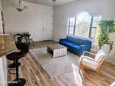 2028 E River Rd Tucson, AZ 85718