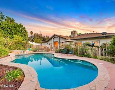 1575 E Hillcrest Dr Thousand Oaks, CA 91362