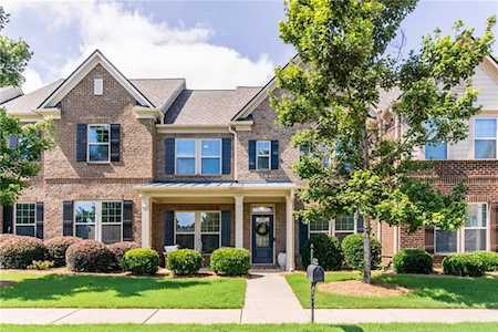 1330 Woodmore Way Alpharetta, GA 30004