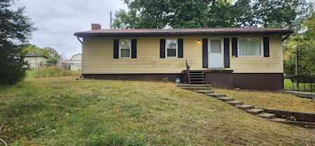 724 Lafayette Road Clarksville, TN 37042