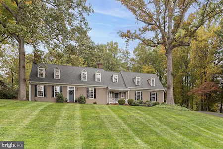 10405 Joiners Ln Potomac, MD 20854