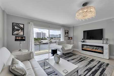 2900 NE 30th St. #K-5 Fort Lauderdale, FL 33306