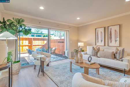 1411 Creekside Dr Walnut Creek, CA 94596